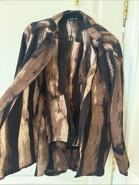 Neutral Brown & Black Striped Women's button up and lance set